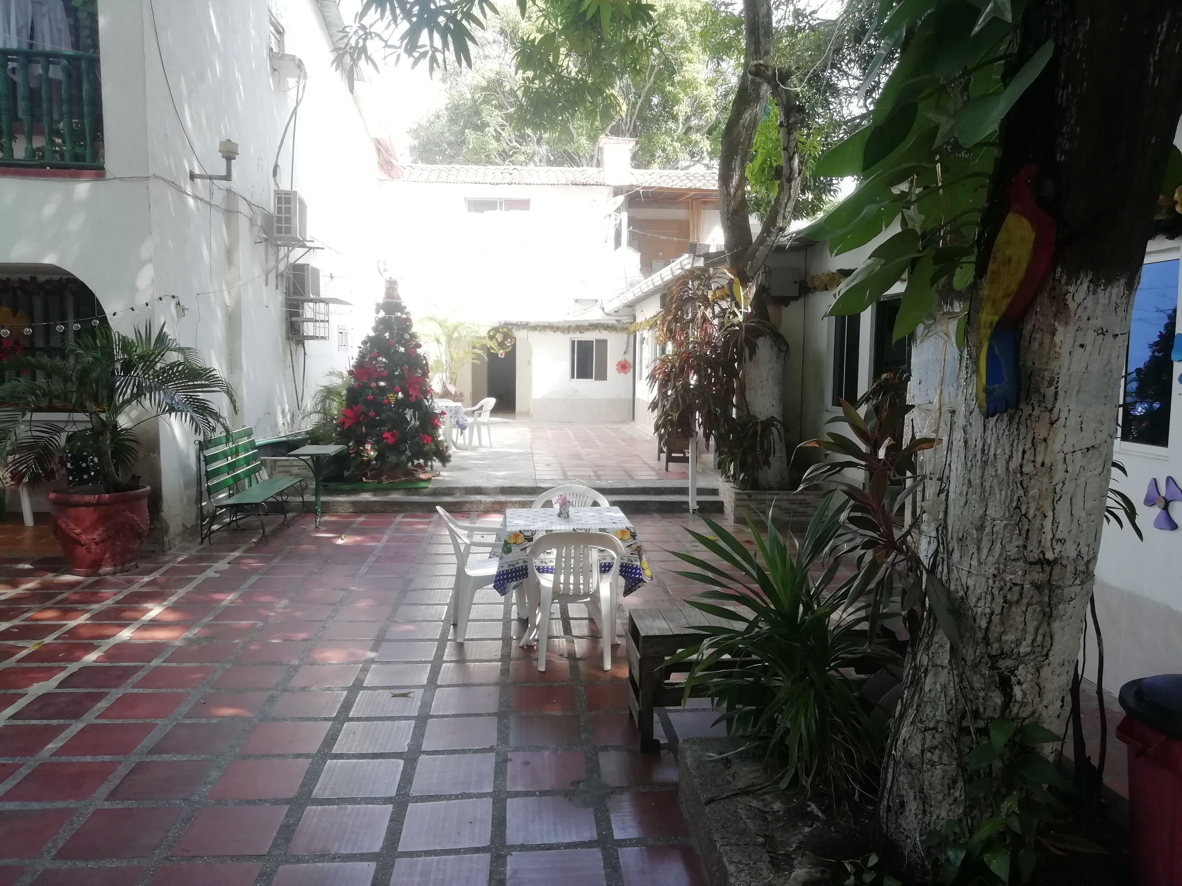 House Marfito Airport — Photos 1