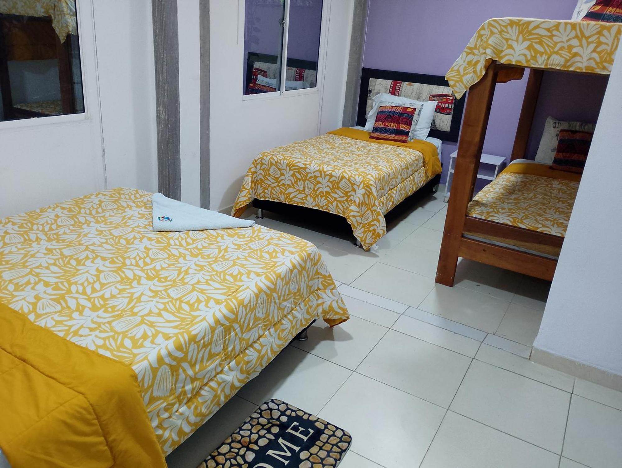 House Marfito Airport — Photos 3